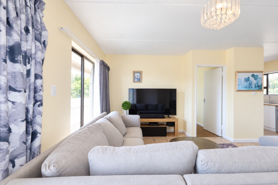 2 Bedroom Property for Sale in Parklands Western Cape